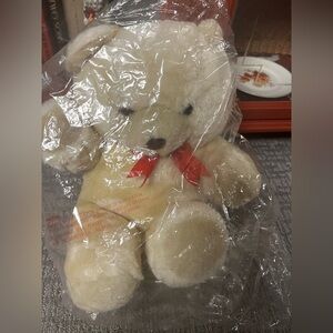 NWT VTG Soft And Cuddly Cuddle Wit 1988 White Cream Bear Red Bow